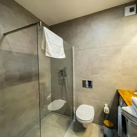 Baltic Comfort - Free Swimming Pool, Saunas & Fitness - Kasprowicza 20 Apartment